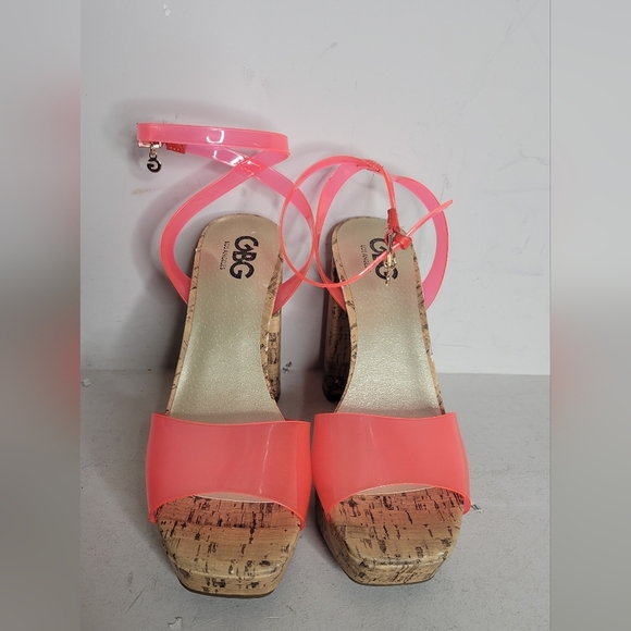 G By Guess Queen Platform Sandal SZ 9.5 - Picture 2 of 8